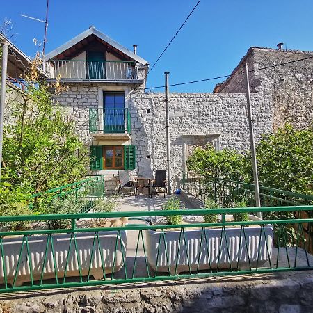 Authentico Deluxe Stari Grad Villa Stari Grad  Buitenkant foto