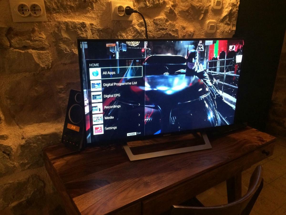 Authentico Deluxe Stari Grad Villa Stari Grad  Buitenkant foto